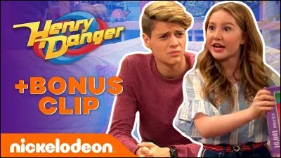 Quel est le nom de la sœur du personnage principal ?