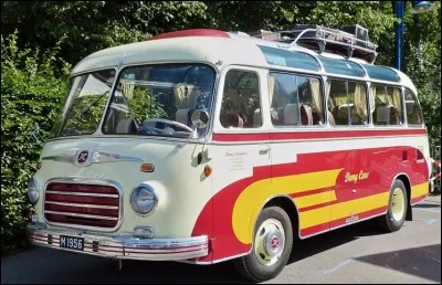Quel est cet autocar ?