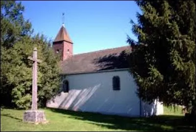 Nous sommes devant l'église Sainte-Apolline de Brianny. Village Côte-d'Orien, traversé par l'Armançon, il se situe en région ...