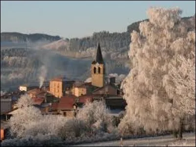 Je vous propose une balade en Auvergne-Rhône-Alpes, à Ranchal. Village du Beaujolais, dans l'arrondissement de Villefranche-sur-Saône, il se situe dans le département ...