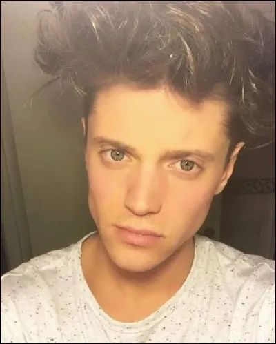 Qui joue le rôle de Nico ?