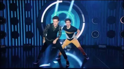 Quelle chanson chante-t-il avec Matteo ?