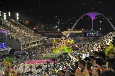 Dans quelle ville Sanbodrome Marquês-de-Sapucai se trouve-t-elle ?