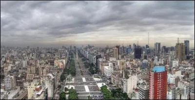 Dans quelle ville l'avenue du 9 Juillet se trouve-t-elle ?