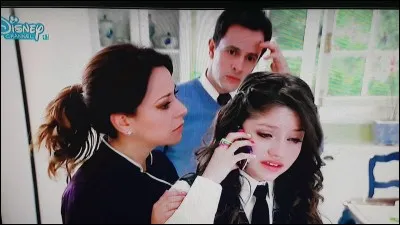 Qui pr&eacute;vient Luna de l'incendie du Jam&Roller (saison 2) ?