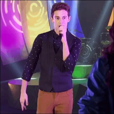 Quelle chanson chante Matteo pour Luna &agrave; la comp&eacute;tition (Saison 2) ?