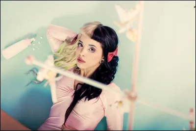 À quelle émission a participé Melanie Martinez ?