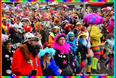 À quel jeu traditionnel joue-t-on en Angleterre pour Mardi gras ?