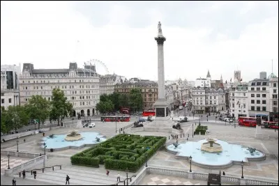 O&ugrave; Trafalgar Square se trouve-t-elle ?