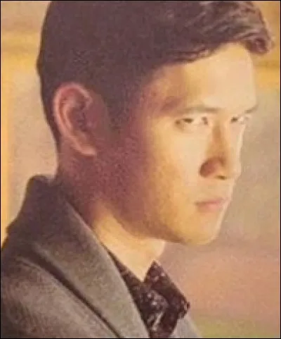 Combien de sacs avaient Alec et Magnus dans les mains en rentrant de Tokyo ?