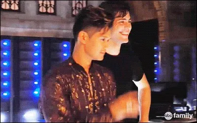 Quelle est la musique en arrière plan, lorsque Magnus dit à Alec qu'il a "débloqué quelque chose en lui" ?