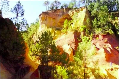 Attention à ne pas tomber (dans le piège du précipice). Où êtes-vous, là, avec votre GPS ?