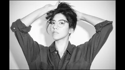 Comment s'appelle cette actrice ?