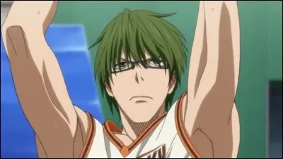 Qui empêche Midorima de tirer, à la fin du premier match Seirin-Shutoku ?