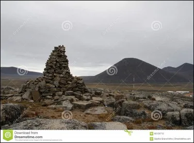 Qui a écrit "L'Île au trésor" ?