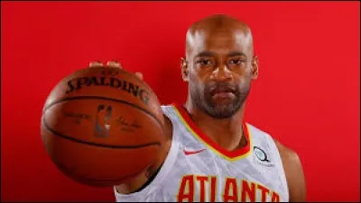 Qui est ce joueur ayant plus de 40 ans ?