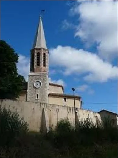 Pour finir, nous nous rendons dans le Tarn, &agrave; Servi&egrave;s. C'est un village situ&eacute; dans l'ancienne r&eacute;gion ...