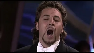 "Quand j'étais chanteur" est joué par Gérard Depardieu.