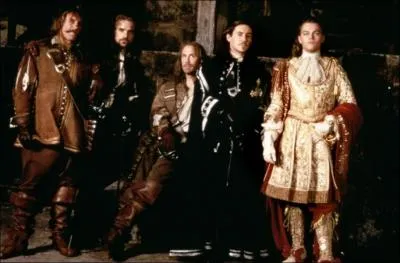 Qui est gnral des jsuites dans 'L'Homme au masque de fer' ?