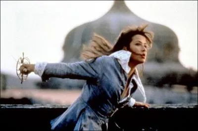 Qui joue le pre de Sophie Marceau dans 'La Fille de d'Artagnan' ?