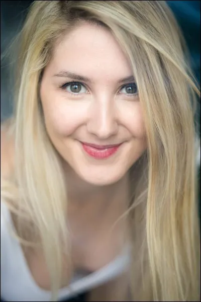 "Femme, femme, femme" est une chanson de...