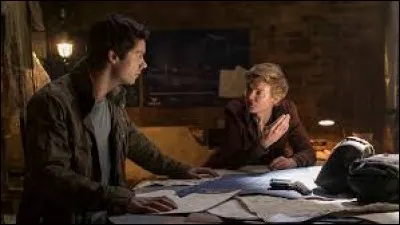 Que révèle Newt à Thomas ?