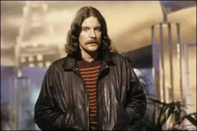 Complétez le titre de cette chanson de Francis Cabrel : "L'Encre de tes...