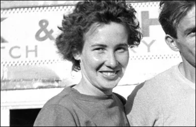 Cette athlète, championne d'Europe de saut en hauteur en 1946, vice-championne d'Europe du relais 4 × 100 m en 1946, c'est