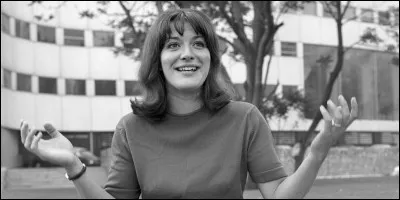 Cette speakerine et journaliste française, présentatrice d'émissions de l'ORTF entre 1960 et 1968, c'est ...