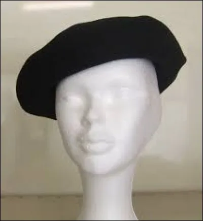 Le béret est d'origine basque.