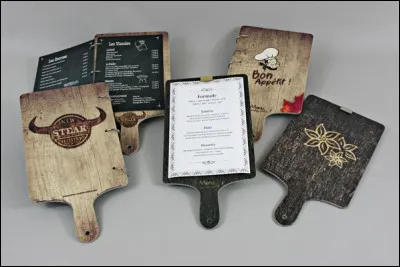 Au restaurant, quelles informations ne figurent jamais sur une carte muette ?