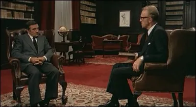 Dans ce film de Francesco Rosi, sorti en 1976, il est l'inspecteur Rogas, qui mène l'enquête après une série de meurtres touchant la magistrature italienne. C'est ...