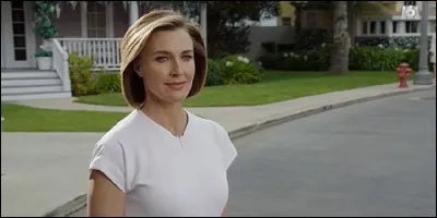 Dans "Desperate Housewives", comment se prénomme la narratrice ?