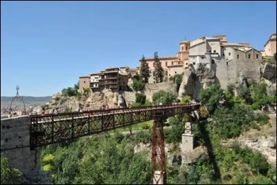 Dans quelle ville d'Espagne le pont San Pablo se trouve-t-il ?