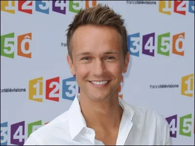 Chaîne de diffusion : France 3 
Années de diffusion : Depuis 2011
Indices : 100/Sondage/Colonne/Association. 
Quel est ce jeu télévisé ?