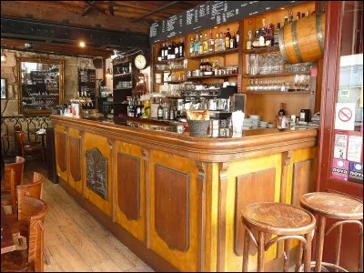 Et où boit-on des bières ? Dans un pub ! (avec modération)