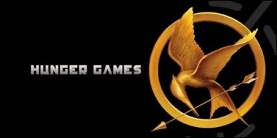 Dans le roman de Suzanne Collins, la série "Hunger Games", quel district est supposé avoir été rasé après les jours obscurs ?