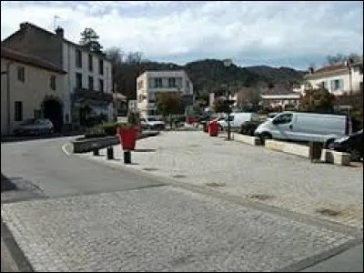 Je vous propose une balade en Auvergne-Rhône-Alpes, à Nohanent. Ville de l'agglomération Clermontoise, que l'on prononce Nonent, se situe dans le département ...
