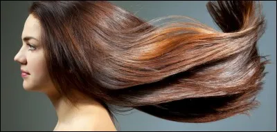 Tu as des cheveux...