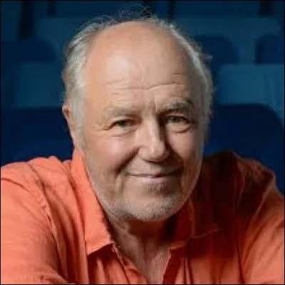 Cet humoriste, chanteur et acteur de théâtre et de cinéma, militant écologiste, c'est ...