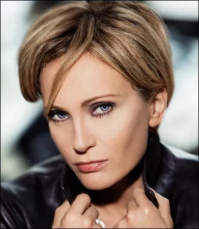 ''Mon mec à moi'' chantait Patricia Kaas. Durant une période, son ''mec à elle'' était un cuisinier qui avait 3 étoiles au guide Michelin. Quel est son nom ?