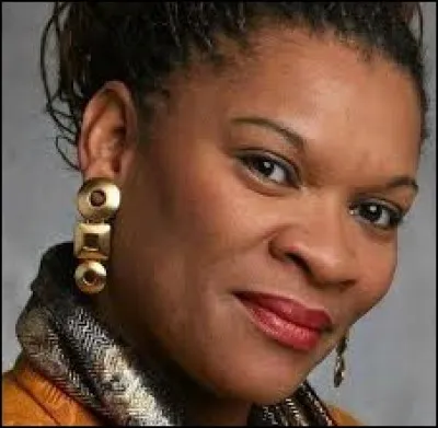 Dans quel film de 1987 entend-on ''Calling You'' chanté par Jevetta Steele ?