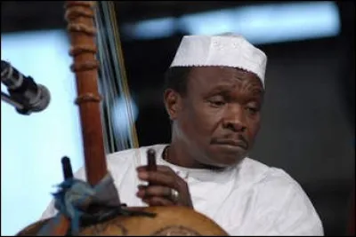Le Guinéen Mory Kanté chante ''Yéké yéké''. Quelle est la capitale de son pays ?