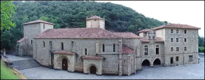 Santo Toribio de Liebana (Cantabrie, E) > Lorsque on l'a expertisé, le "Lignum crucis" - le plus gros fragment de croix jamais recensé - s'est avéré être fait de ... (Complétez !)