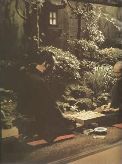 Le "shogi", jeu japonais est aussi appelé...