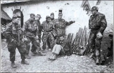 La répression du gouvernement contre les émeutiers de Sétif est très brutale. Le général Duval, chargé de restaurer l'ordre, dira :