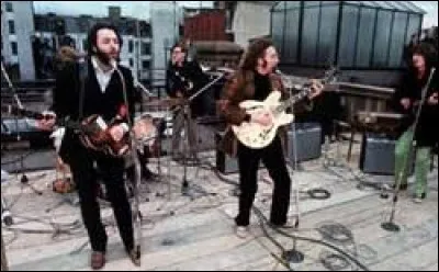 "Don't Let Me Down" et "Get Back" sont deux succ&egrave;s, en 1969, d'un groupe britannique c&eacute;l&egrave;bre : lequel ?