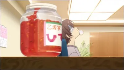 Pourquoi Ayumi met-elle toujours la même sauce dans les plats ?