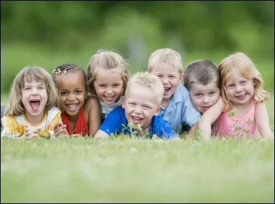Combien y a-t-il d'enfants sur cette image ?