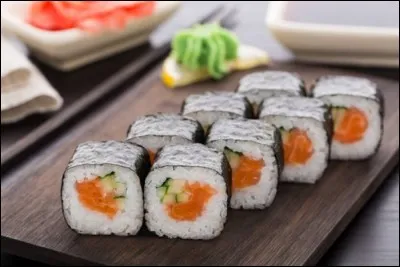 Combien y a-t-il de sushis sur cette image ?